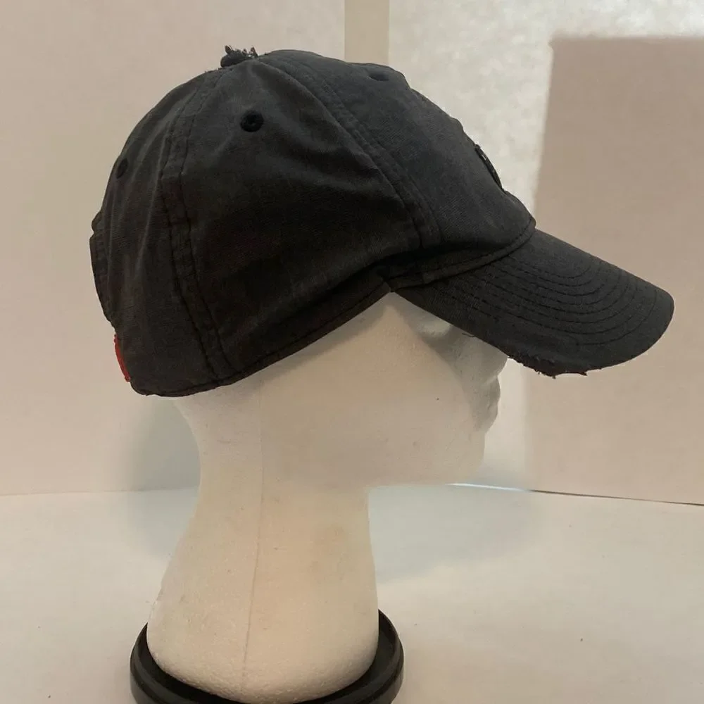 Nike‎ Golf Dri-Fit Legacy 91 baseball cap hat Gray Red Strap